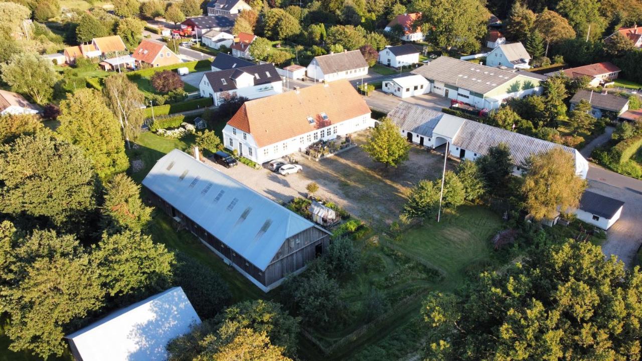 Landligt Ophold Pa Midtgard Apartment Vamdrup Exterior photo